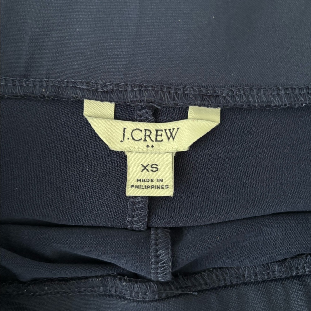 J. Crew Navy Blue Stretch Athletic Skirt with Built-in Shorts Size XS - Picture 9 of 12